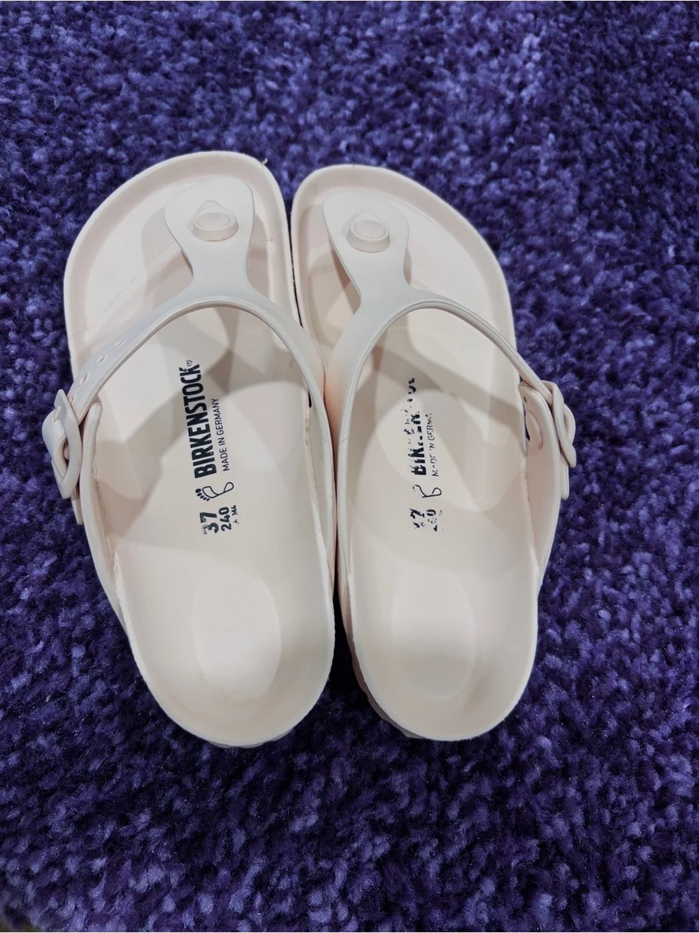 Birkenstock Women’s Gizeh EVA Thong Sandal — Light Beige/Cream